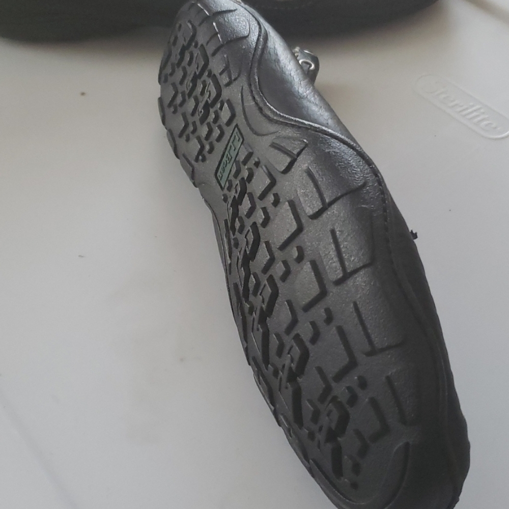 Shoes-- - Picture 6 of 6